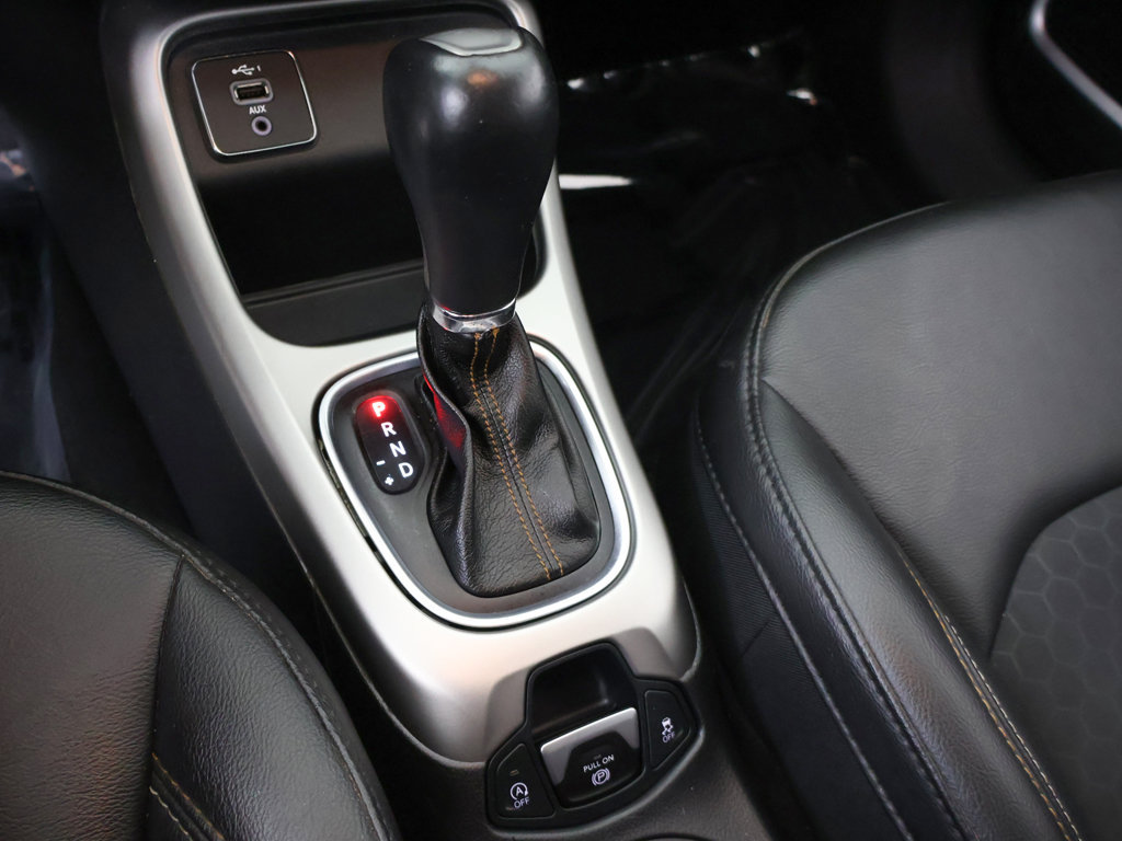 Used 2019 Jeep Compass Latitude FWD image 43
