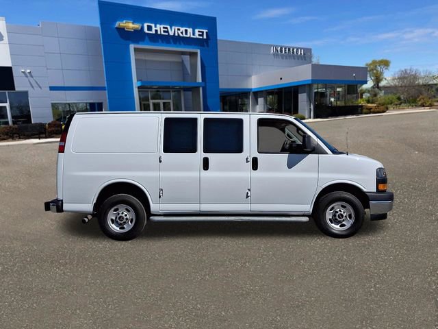Used 2024 GMC Savana 2500 w/ Driver Convenience Package image 28