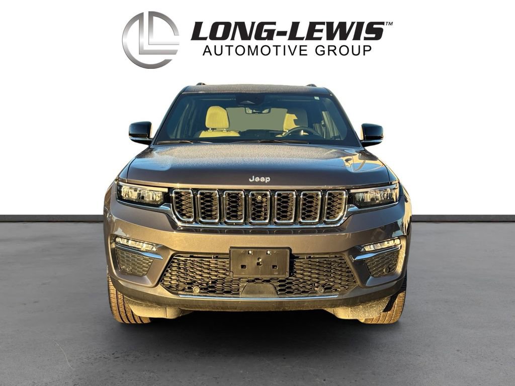 Used 2024 Jeep Grand Cherokee Limited w/ Luxury Tech Group II image 11