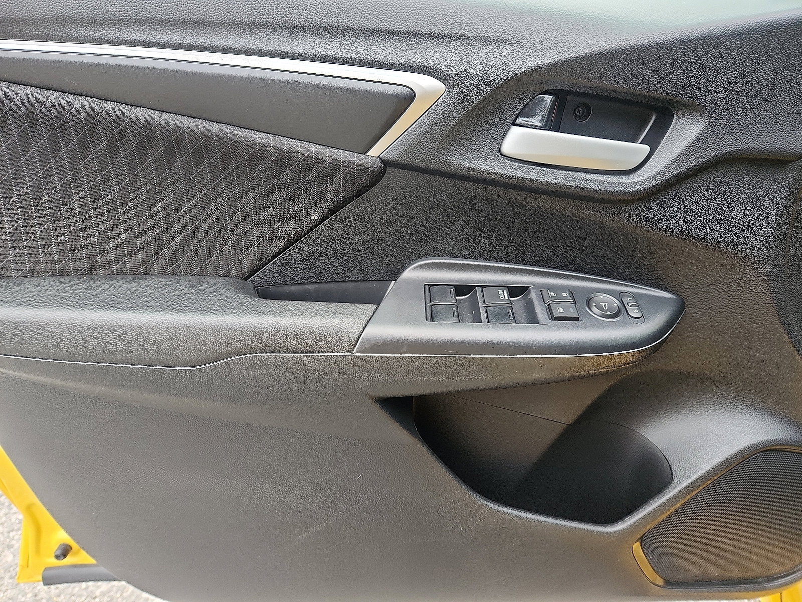 Used 2018 Honda Fit EX image 12