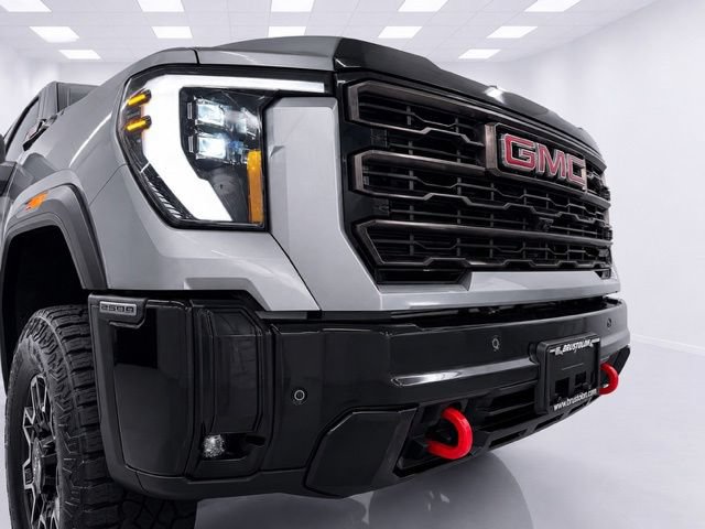 Used 2026 GMC Sierra 2500 AT4X AWD/4WD image 7