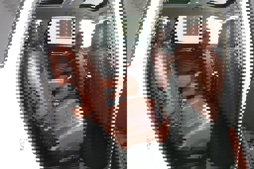 Used 2018 Buick Enclave Avenir w/ Avenir Technology Package image 34