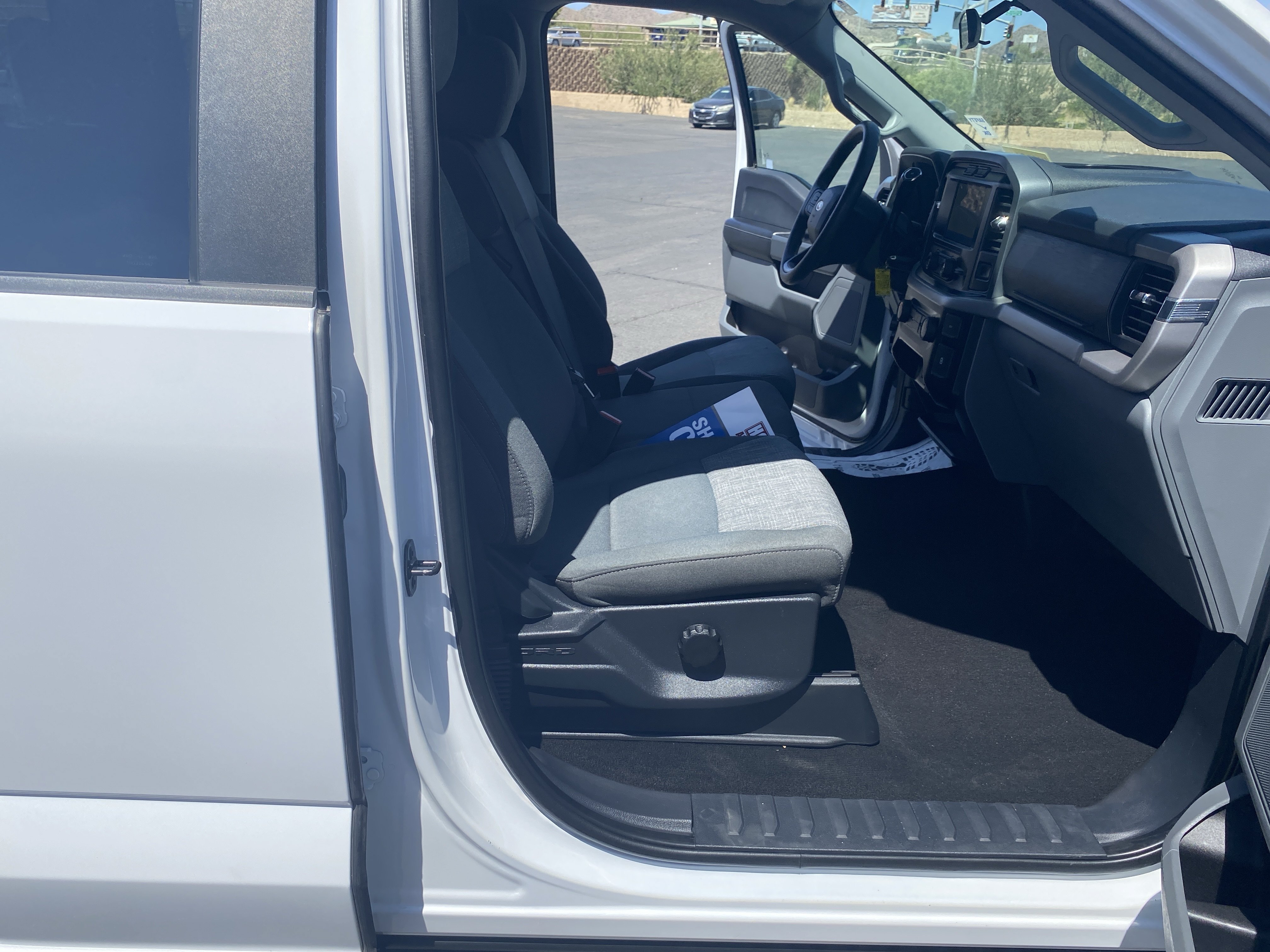 Used 2022 Ford F150 XLT RWD image 22