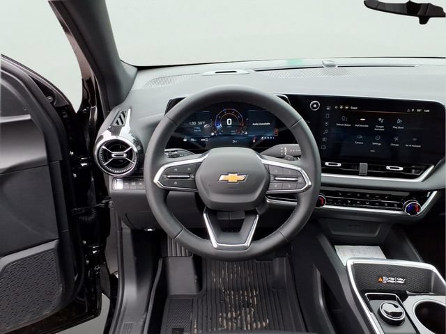 New 2026 Chevrolet Equinox LT w/ Convenience Package II AWD/4WD image 14