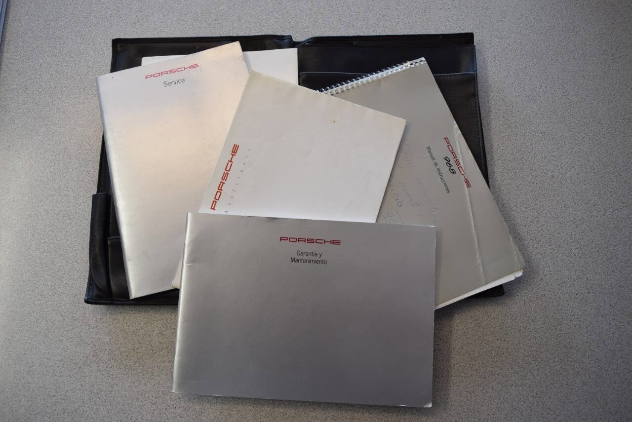 Used 1993 Porsche 968 image 76