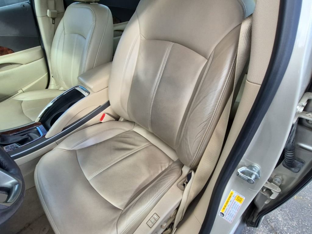 Used 2013 Buick LaCrosse Leather image 12