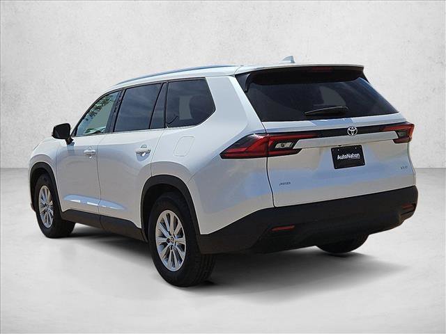 Used 2025 Toyota Grand Highlander AWD image 8