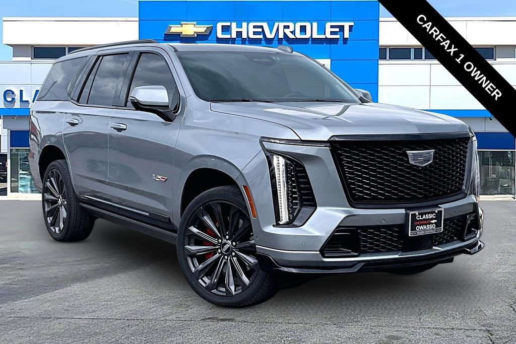 Used 2025 Cadillac Escalade V AWD/4WD image 1