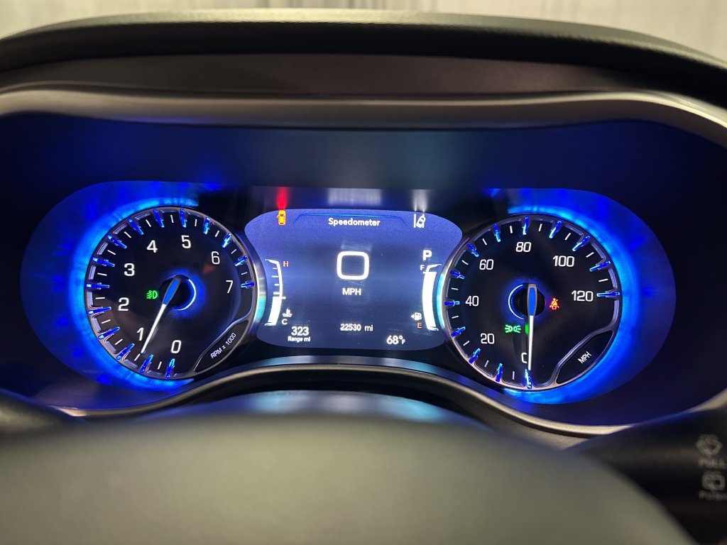 Used 2026 Chrysler Pacifica Select w/ S Appearance Package FWD image 16