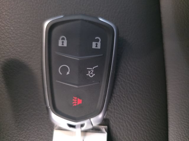 Used 2026 Cadillac XT5 Luxury w/ LPO, Floor Liner Package AWD/4WD image 35