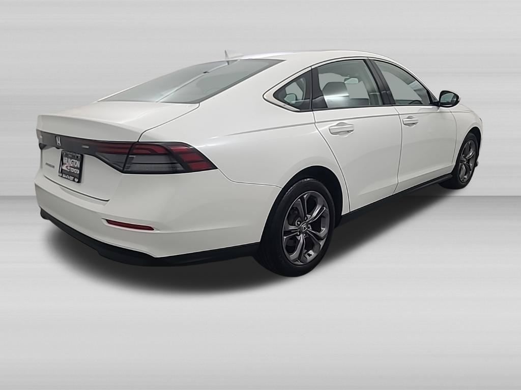 Used 2023 Honda Accord EX image 4
