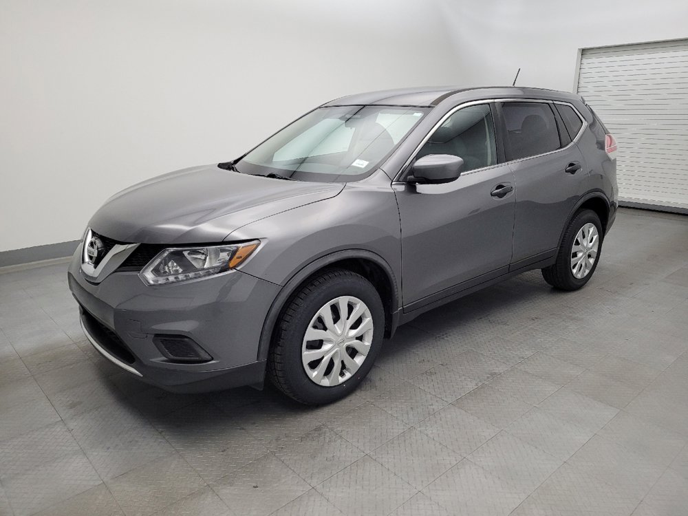 Used 2016 Nissan Rogue S image 2