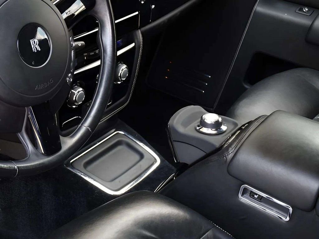 Certified 2009 Rolls-Royce Phantom Sedan image 24