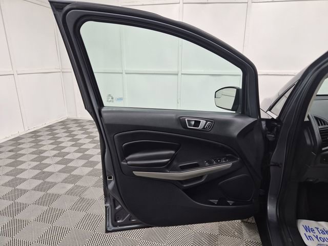 Used 2018 Ford EcoSport Titanium image 11