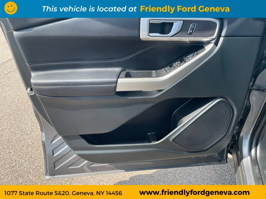 Used 2023 Ford Explorer XLT w/ Equipment Group 202A AWD/4WD image 12