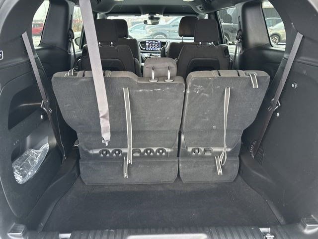 Used 2024 Chrysler Pacifica Touring image 34