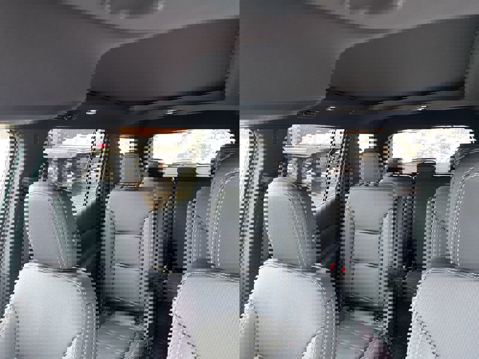 New 2026 Chevrolet Traverse LT w/ Sun and Wheel Package image 41