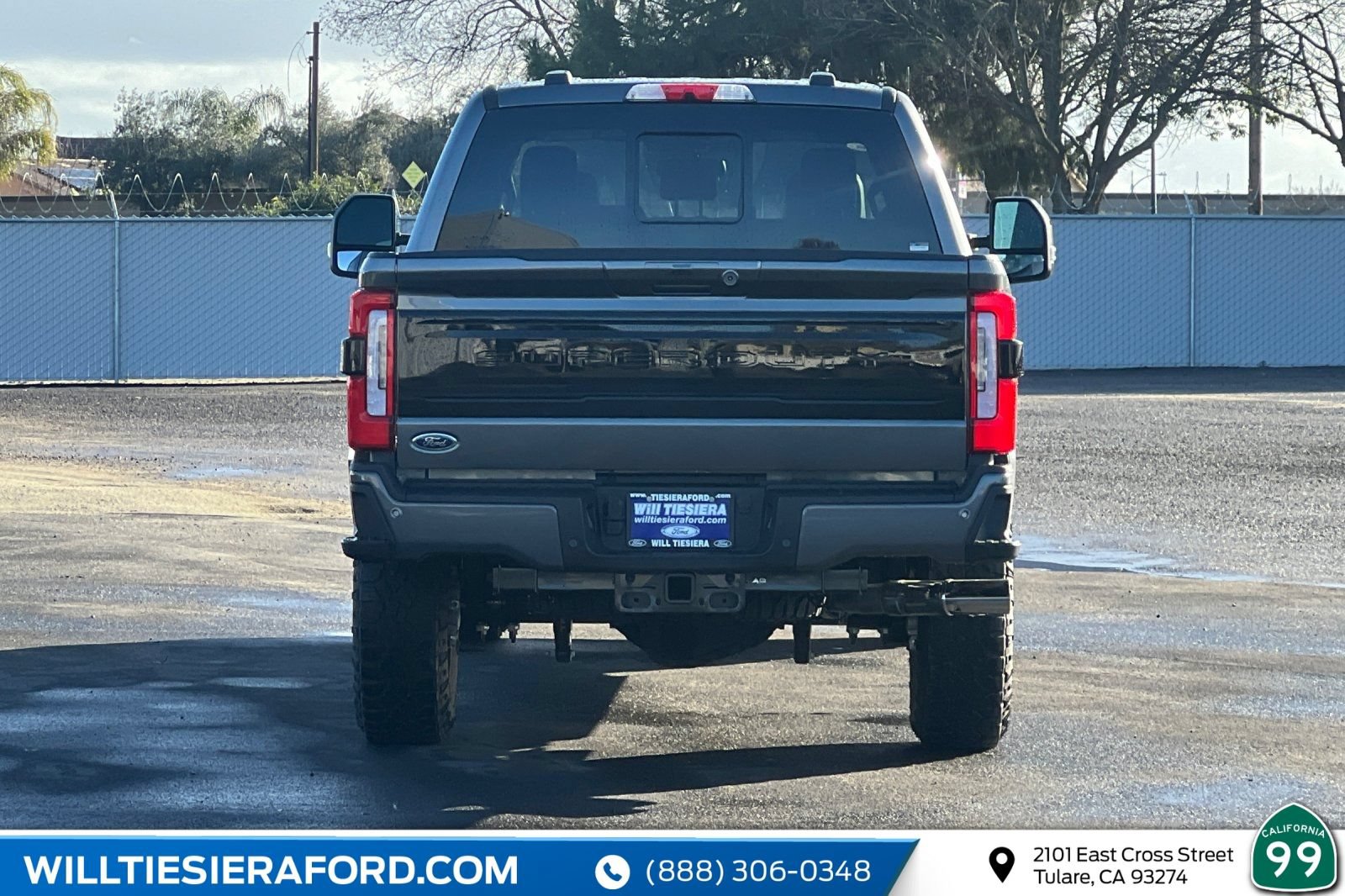 New 2026 Ford F250 Platinum w/ Tremor Off-Road Package AWD/4WD image 8