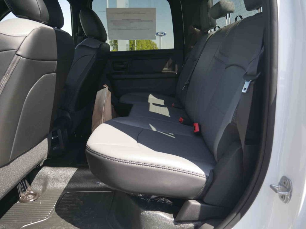 New 2026 RAM 3500 Tradesman AWD/4WD image 15