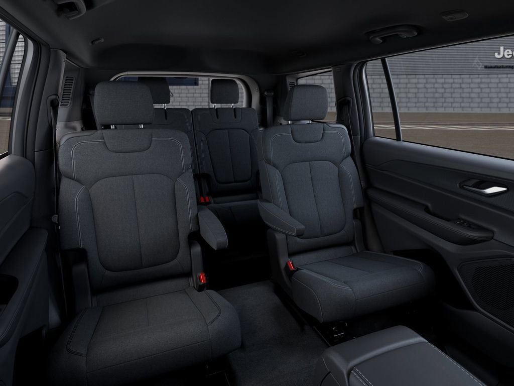 New 2026 Jeep Grand Cherokee L Laredo AWD/4WD image 15