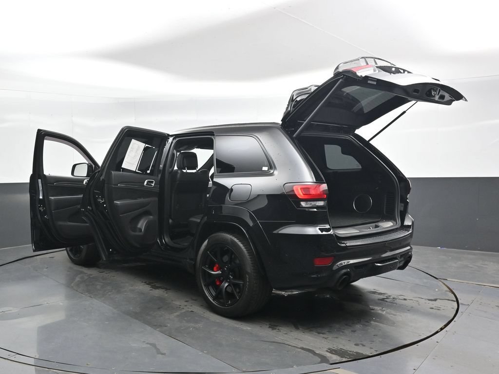 Used 2020 Jeep Grand Cherokee SRT w/ Trailer Tow Group IV AWD/4WD image 52