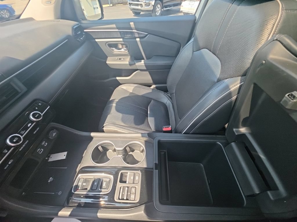 Certified 2023 Honda Pilot Elite image 25