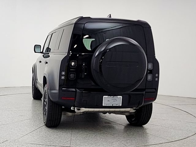 New 2026 Land Rover Defender 110 S AWD/4WD image 6