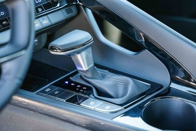 New 2025 Hyundai Elantra SEL image 23