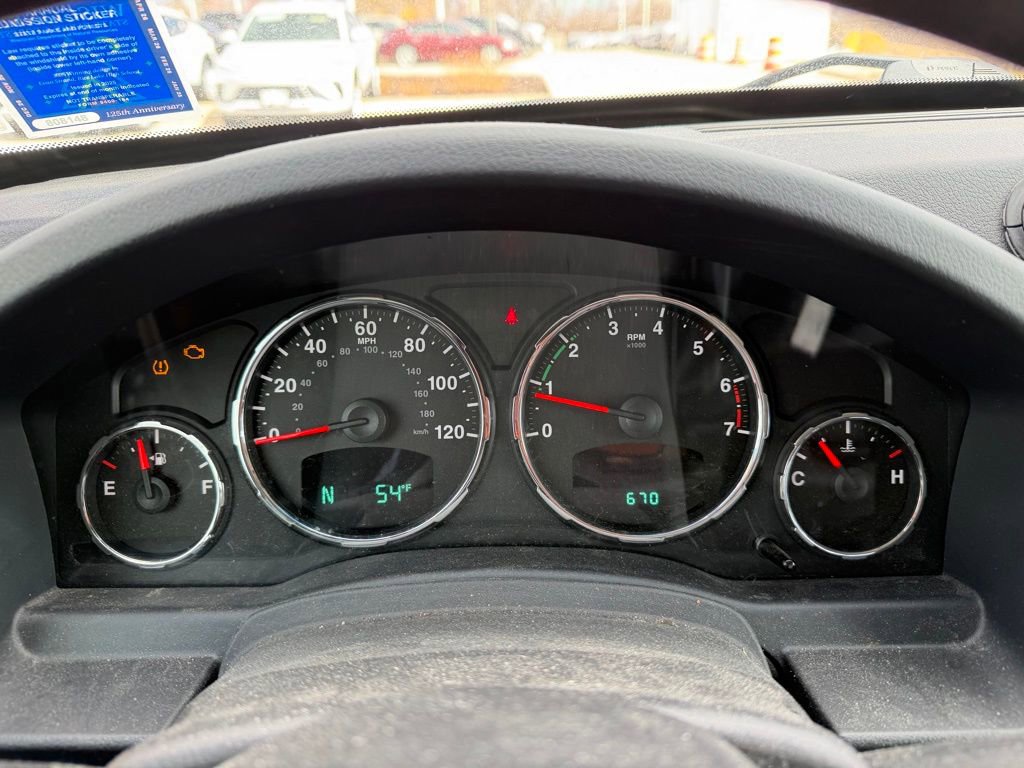 Used 2012 Jeep Liberty Sport w/ Driver Convenience Group image 15