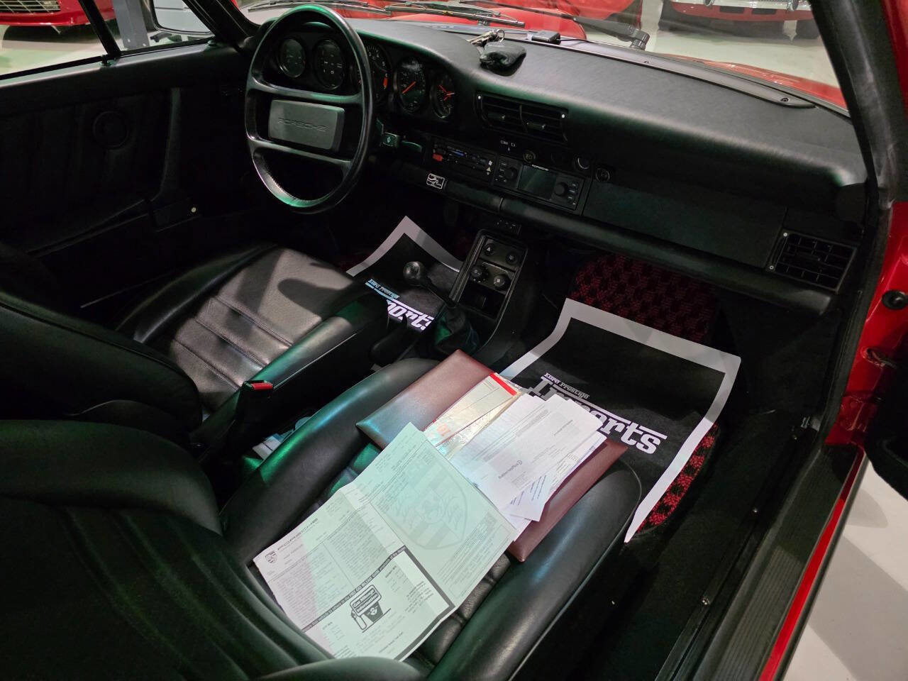 Used 1987 Porsche 911 Carrera RWD image 33
