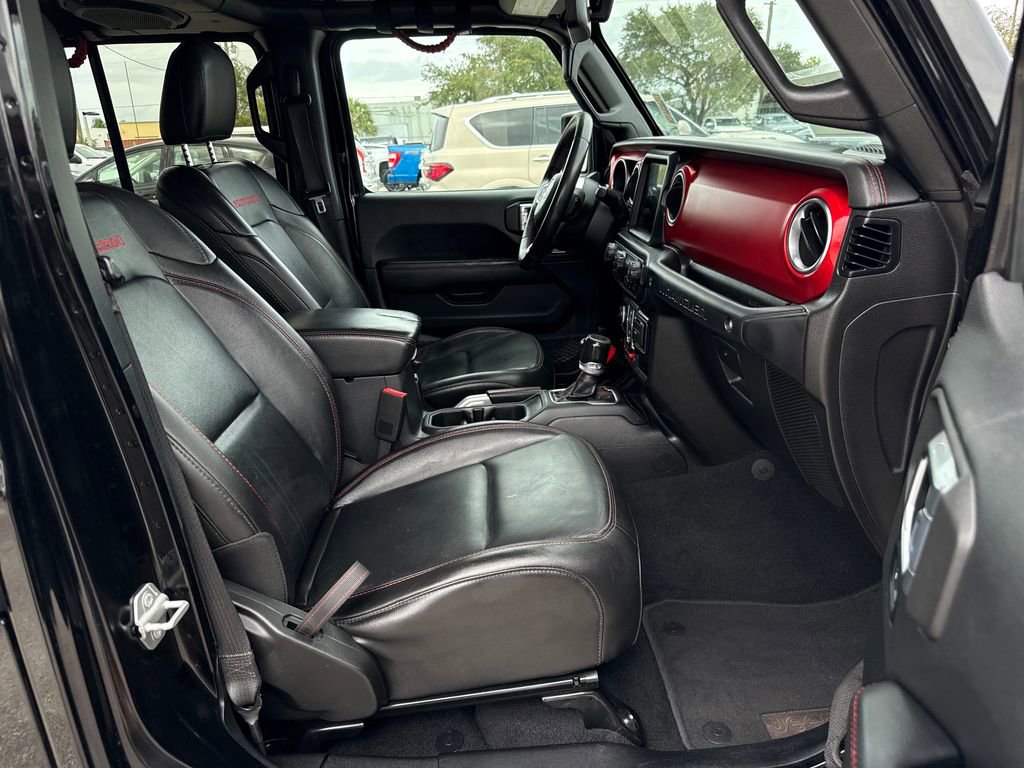 Used 2020 Jeep Wrangler Unlimited Rubicon w/ Dual Top Group image 26