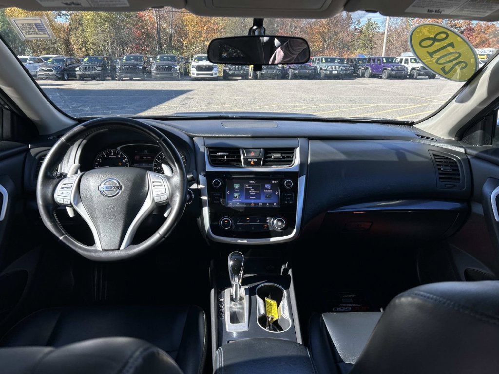 Used 2018 Nissan Altima 2.5 SR w/ SR Special Edition FWD image 19