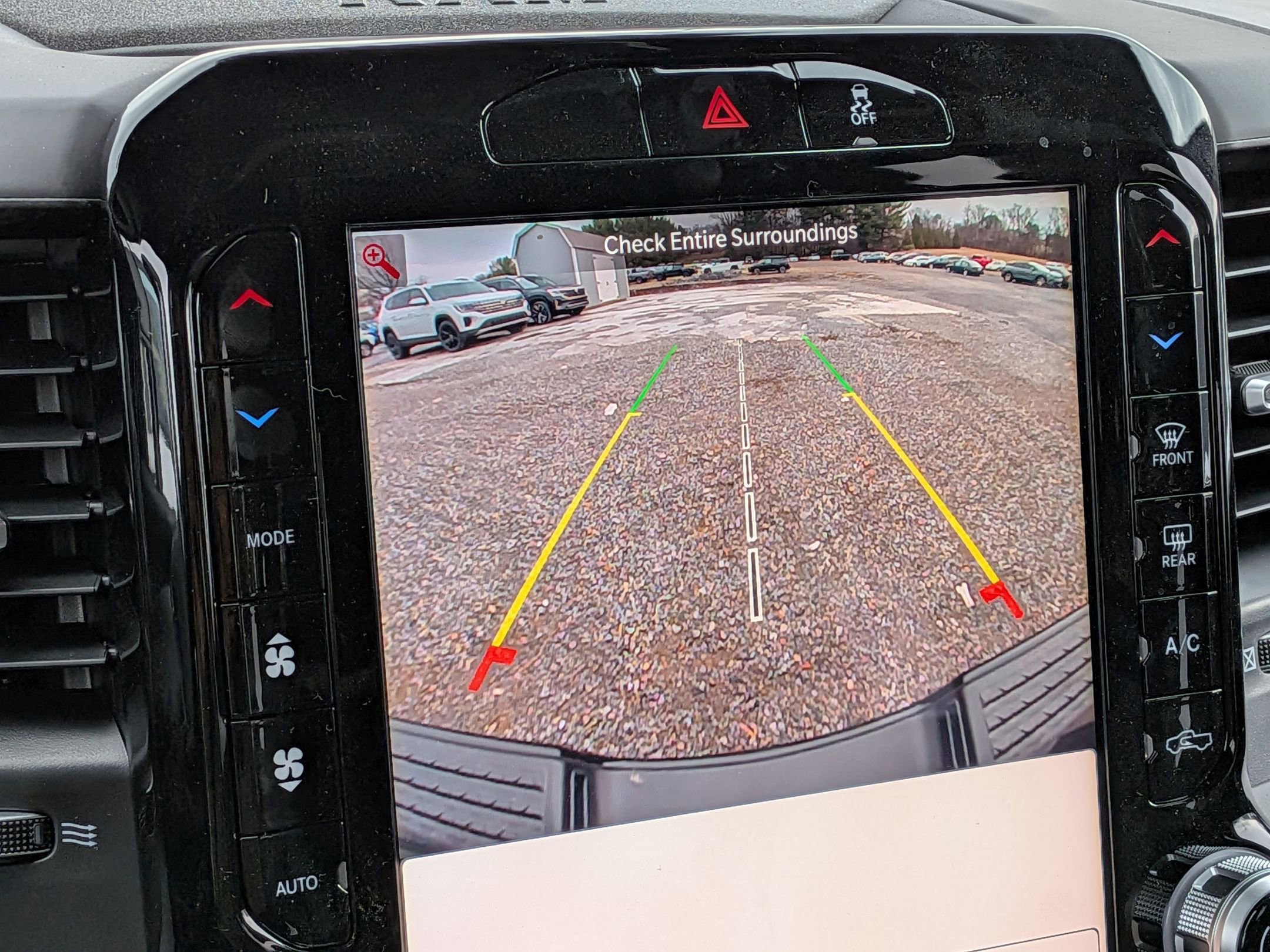 New 2026 RAM 2500 Tradesman AWD/4WD image 17