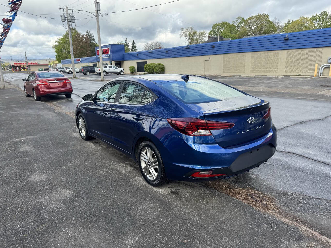 Used 2020 Hyundai Elantra SEL FWD image 5