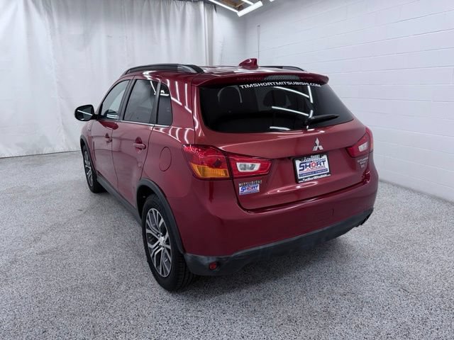 Used 2017 Mitsubishi Outlander Sport SEL FWD image 4