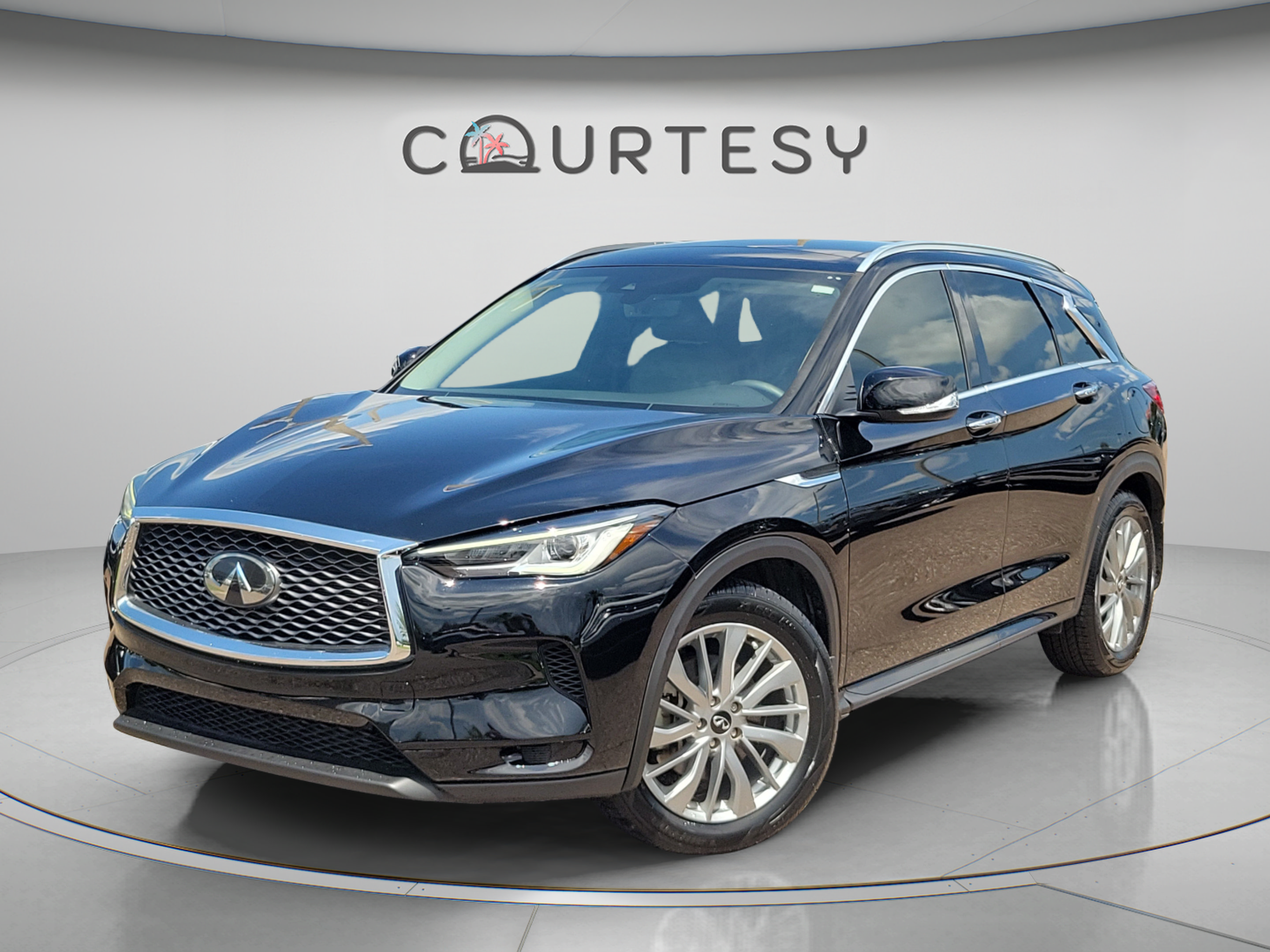 Used 2023 INFINITI QX50 Luxe