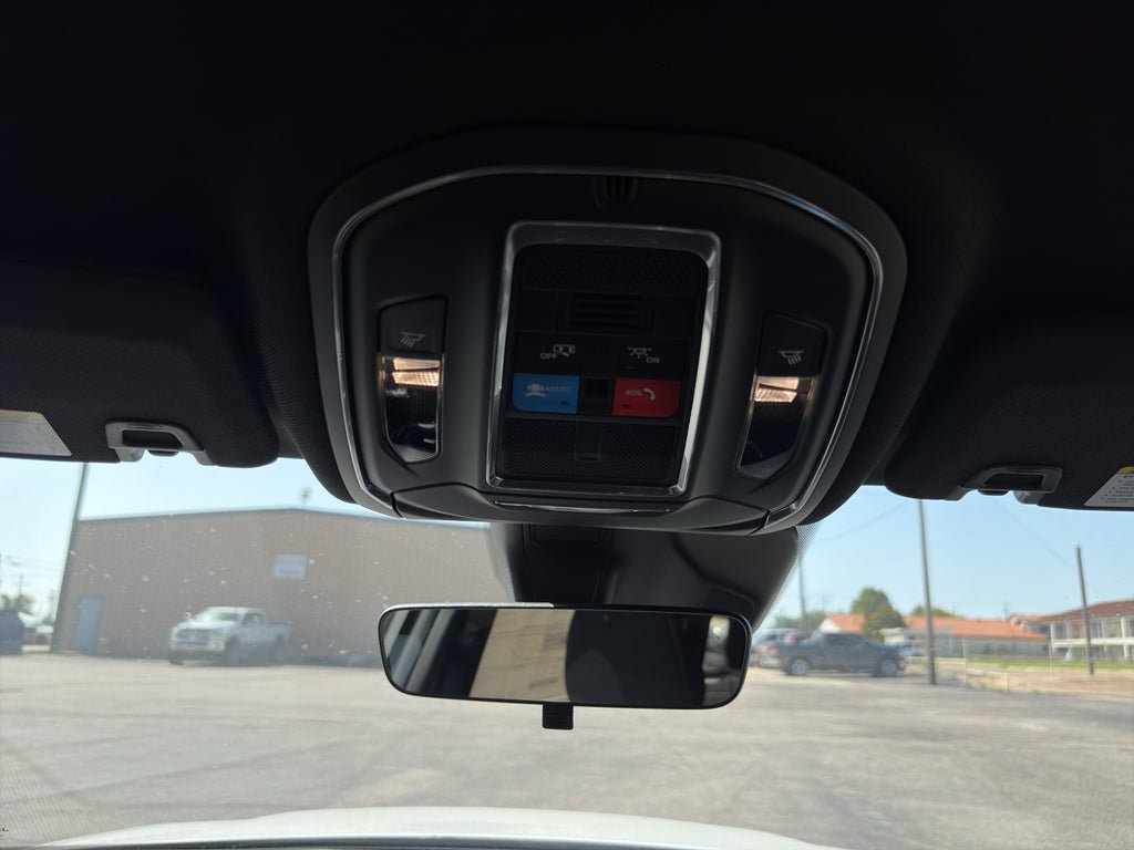 New 2026 Jeep Grand Cherokee L Laredo AWD/4WD image 22
