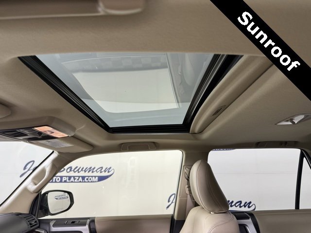 Used 2023 Toyota 4Runner Limited image 9