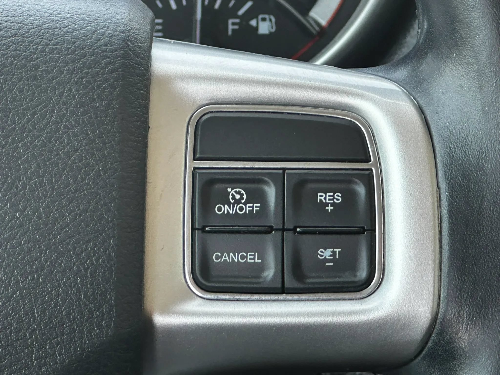 Used 2015 Dodge Journey American Value Package w/ Flexible Seating Group FWD image 25