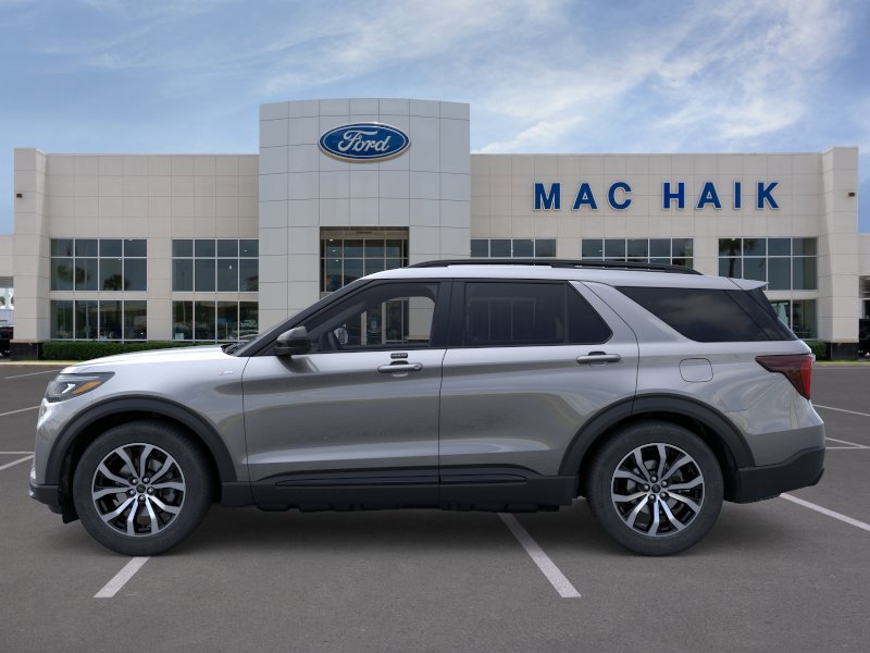 New 2026 Ford Explorer ST-Line RWD image 3