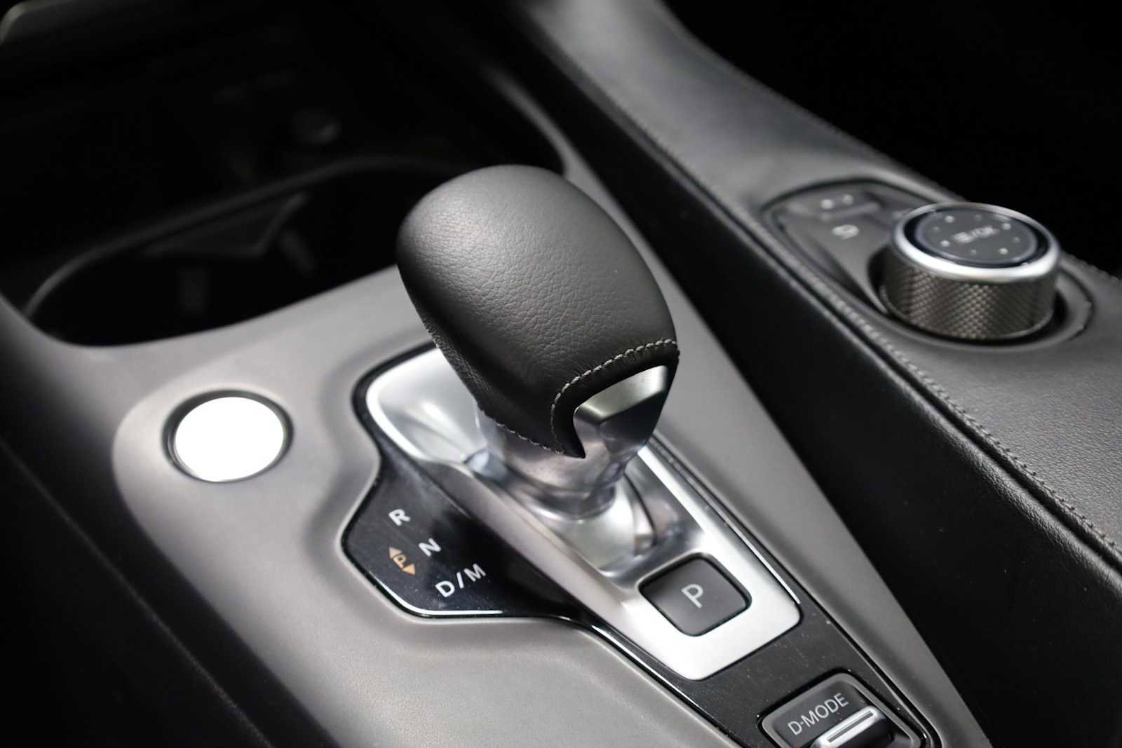 Used 2021 INFINITI QX50 Luxe w/ Appearance Package image 26