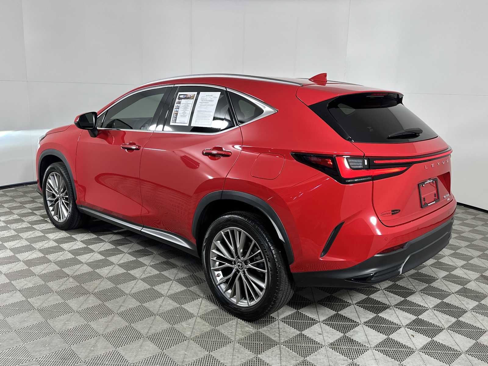 Used 2022 Lexus NX 350 AWD image 6