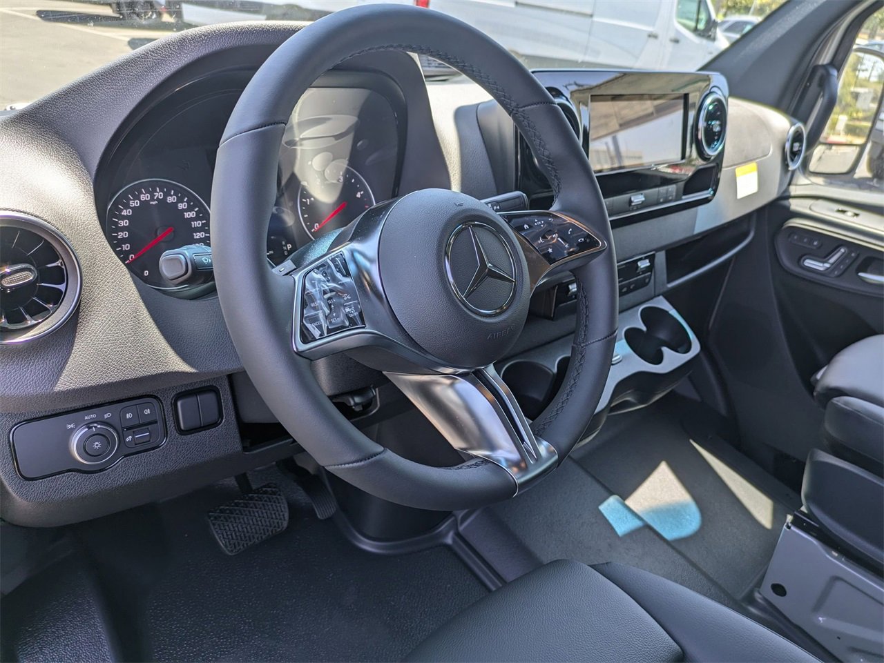 New 2025 Mercedes-Benz Sprinter 2500 image 5