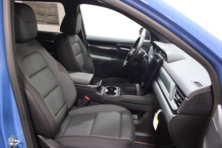 New 2026 GMC Terrain AT4 w/ Convenience Package III image 23