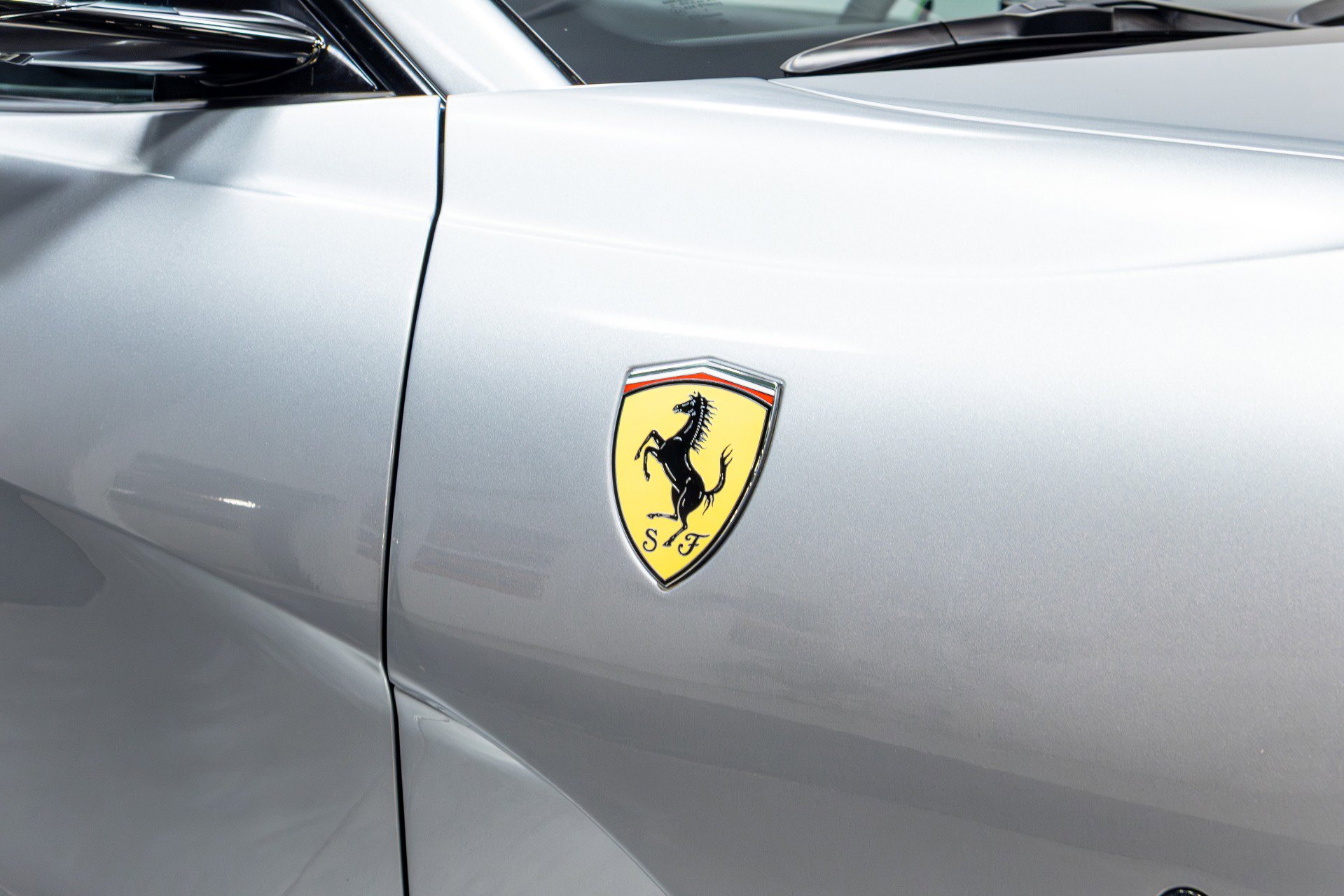 Used 2018 Ferrari 812 Superfast RWD image 51