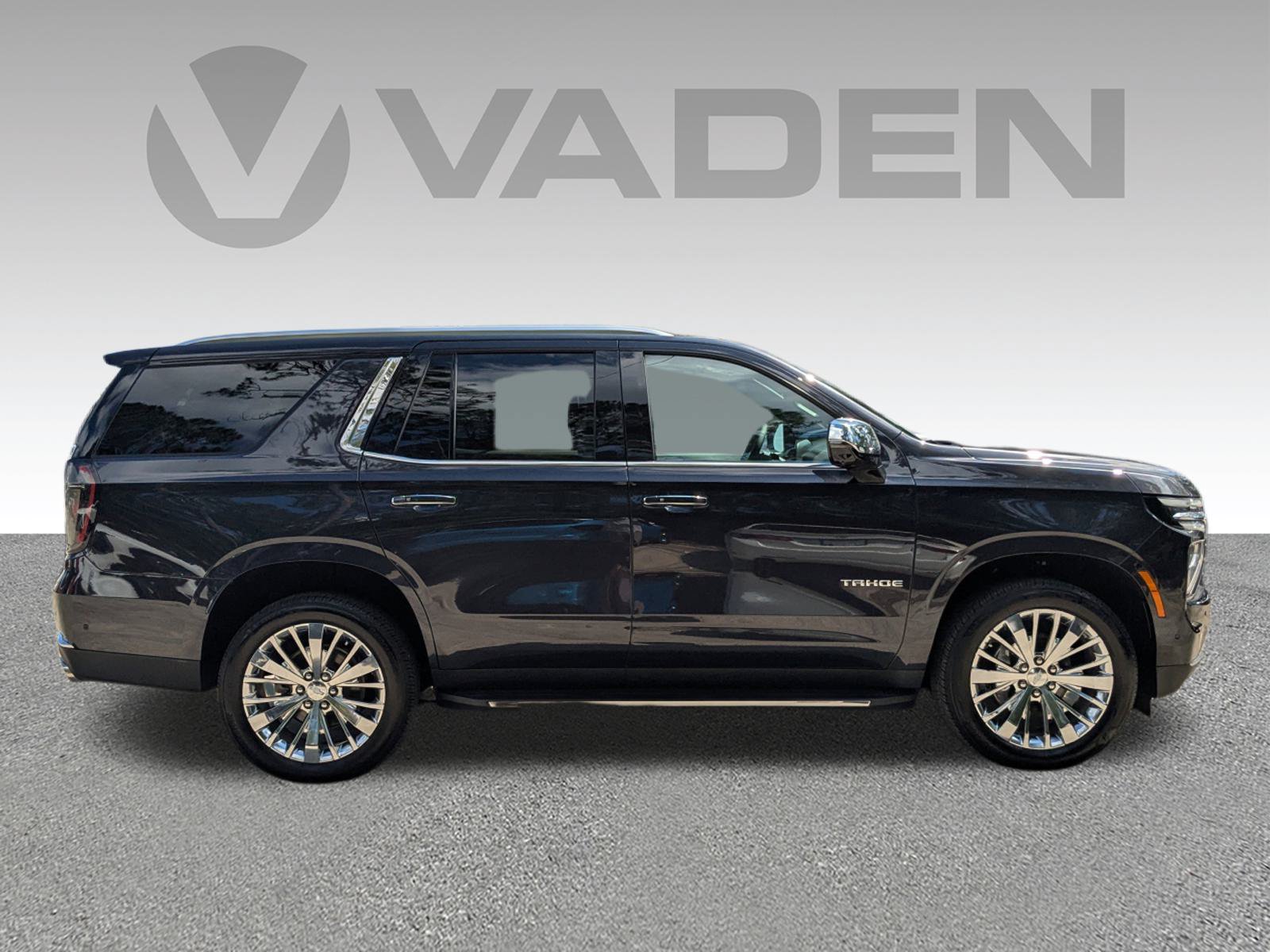 New 2025 Chevrolet Tahoe Premier RWD image 22