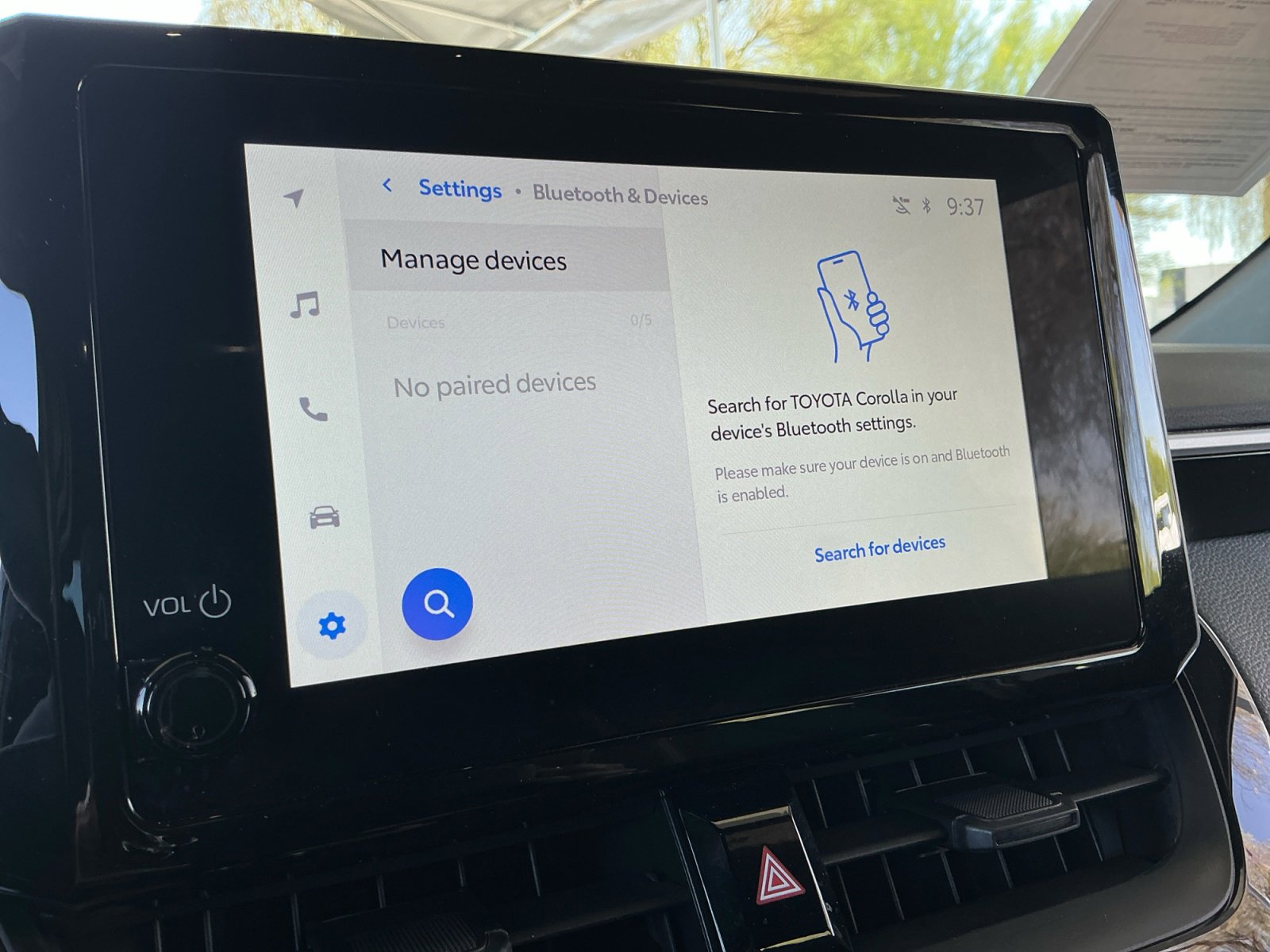 Certified 2025 Toyota Corolla SE FWD image 28