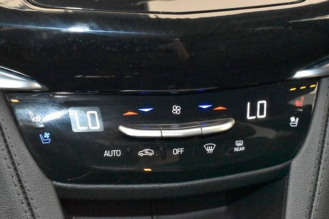 Used 2024 Cadillac XT6 Sport w/ Technology Package AWD/4WD image 35