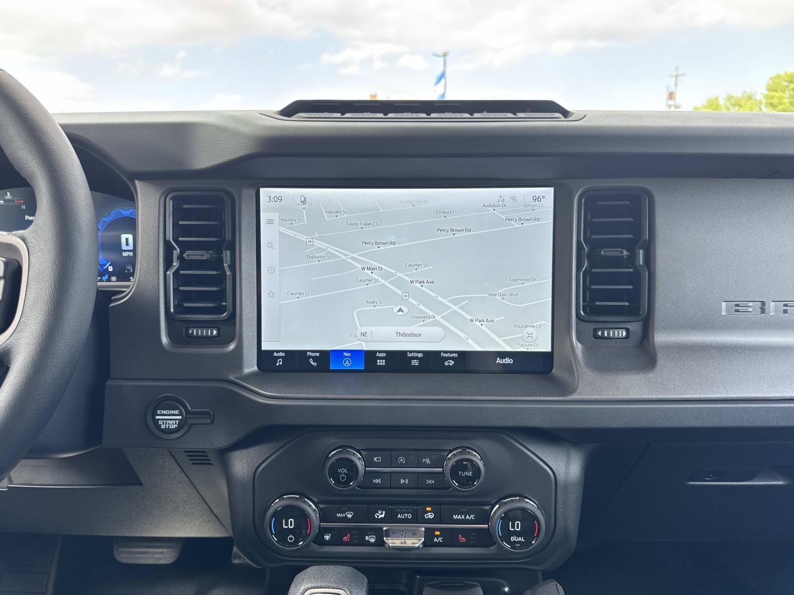 New 2026 Ford Bronco Badlands AWD/4WD image 18