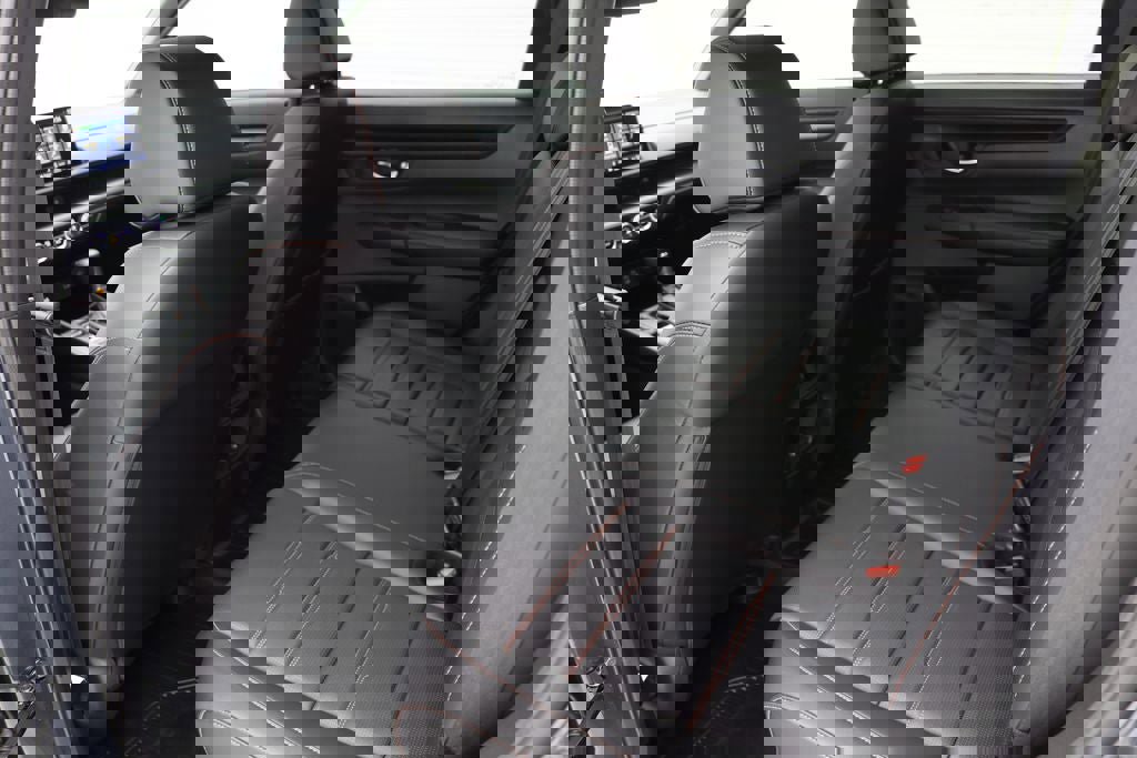 Used 2025 Honda CR-V Sport-L image 10